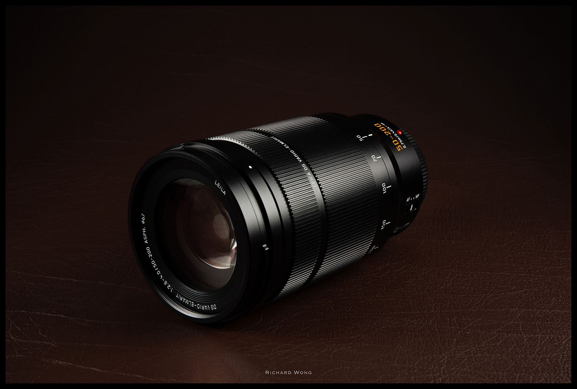 Panasonic Leica DG Vario-Elmarit 50-200mm f/2.8-4.0 ASPH lens